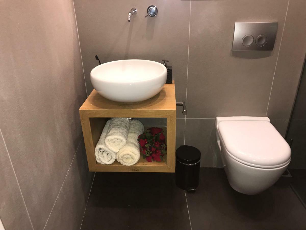 Elea Athens Apartment Bagian luar foto
