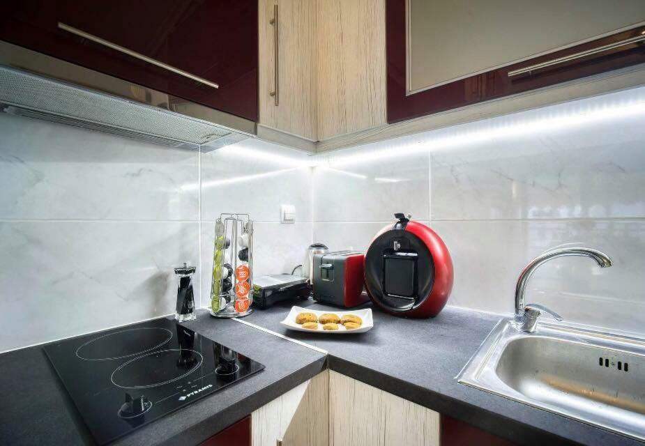 Elea Athens Apartment Bagian luar foto
